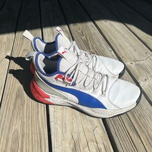 Puma Men's White and Red Sneakers